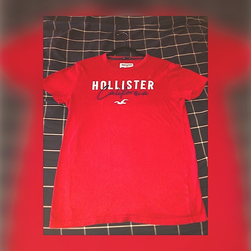 Hollister Red T-Shirt